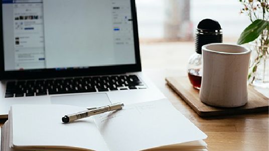 Homeoffice-Arbeitsplatz nimmt höheren Stellenwert bei Bewerbern während der Jobsuche ein.