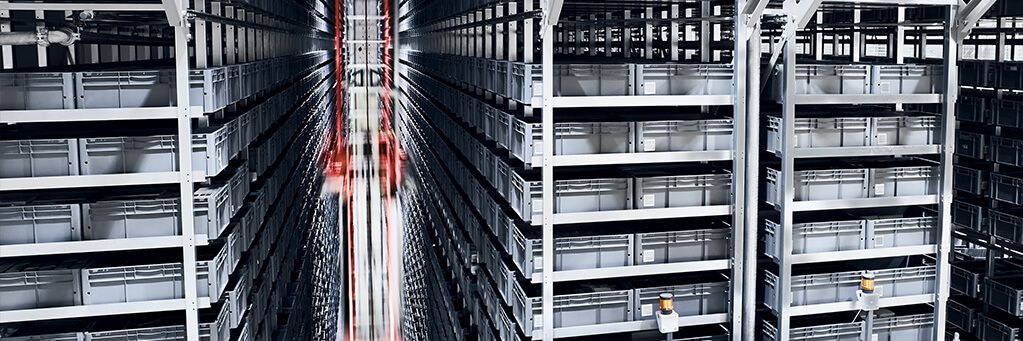 Shelf storage in an automated logistics centre.