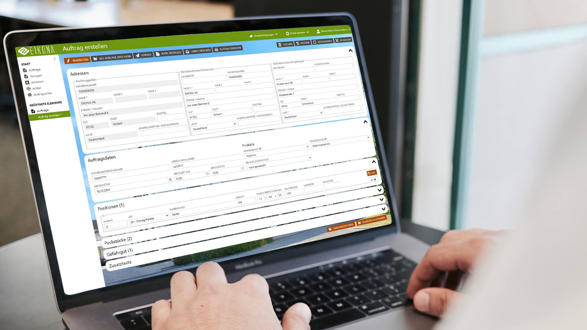 Laptop with open order entry of a forwarding agency.