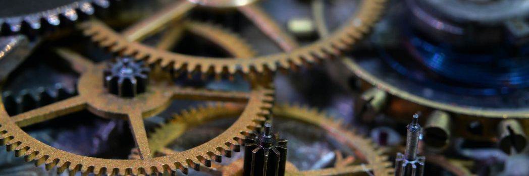 Many interlocking gears