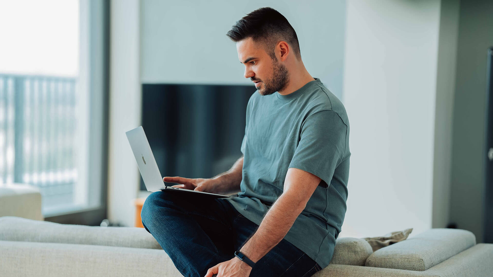 Reducing cyber risks in the home office with knowledge and care